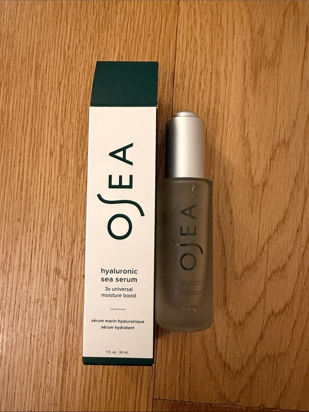 NEW Osea Hyaluronic Sea Serum 30 ml - some cosmetic scratches only to bottle